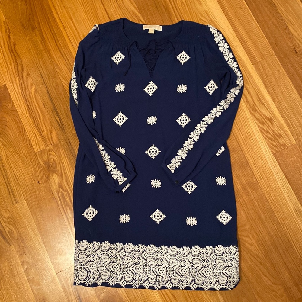 Michael Kors navy blue white patterned dress with mesh long sleeve.
